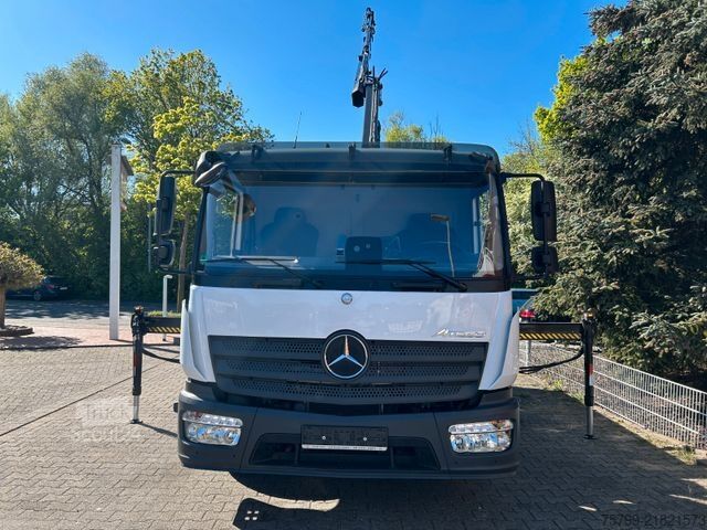 Pick-up dodávka MERCEDES-BENZ 821 Atego Pritsche mit HIAB 066D Kran