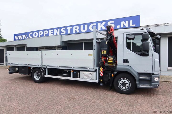 Vrachtwagen met kraan DAF LF 260 Openwagen+ Kraan Fassi F85 B023+ Radio c...