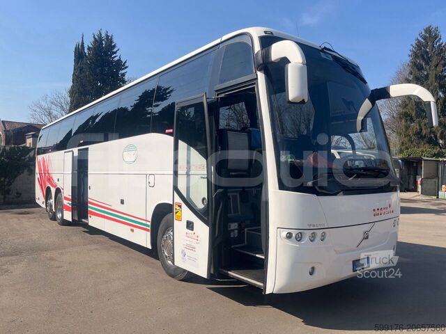 Tur aracı Volvo 9700