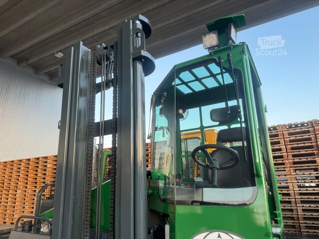 Vierwegvorkheftruck Combilift C4000 / Diesel / Very good condition