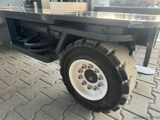 Vierwegvorkheftruck Combilift C4000 / Diesel / Very good condition
