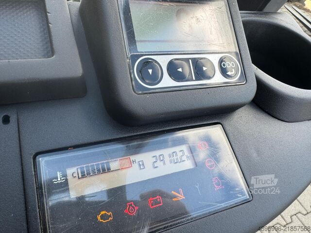 رافعة شوكية Toyota 06-8FGF30 / Triplex / 2021 year