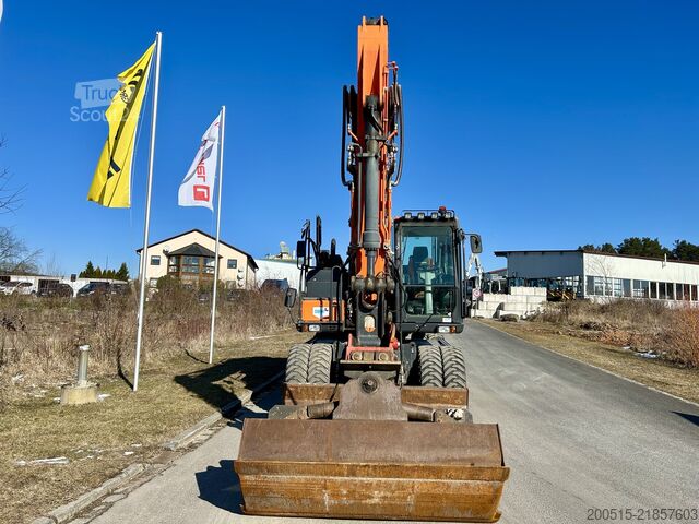 Excavator pe roți Doosan DX170W-5