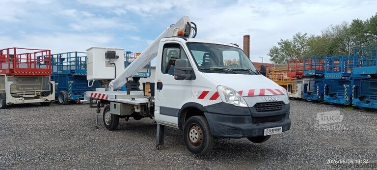 Dėžinis furgonas Iveco Daily Multitel 160 ALU DS - 16m