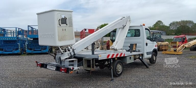 Dėžinis furgonas Iveco Daily Multitel 160 ALU DS - 16m