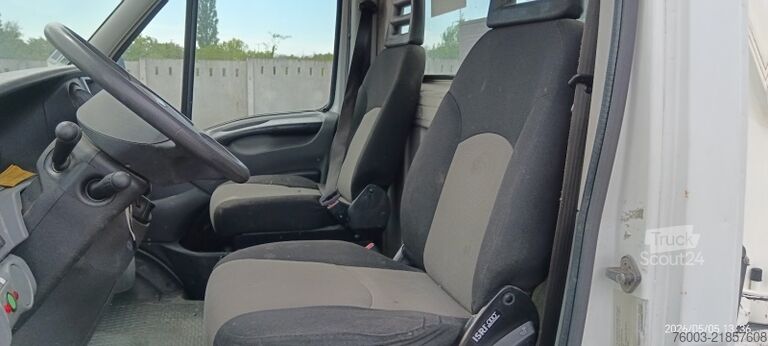 Dėžinis furgonas Iveco Daily Multitel 160 ALU DS - 16m