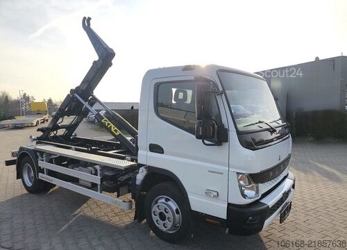 камион с кука за контейнери Fuso Canter 9C18 Abrollkipper
