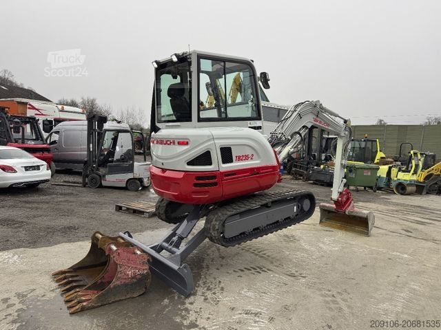 Μίνι εκσκαφέας TAKEUCHI TB TB 235-2 Powrtilt 3xSchaufeln Top