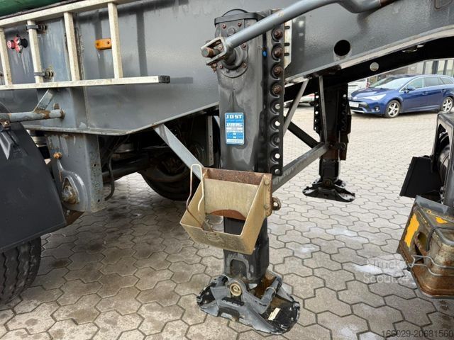 Полуприцеп-самосвал CARNEHL CHKS/HH Stahl Kippmulde 24-26m³