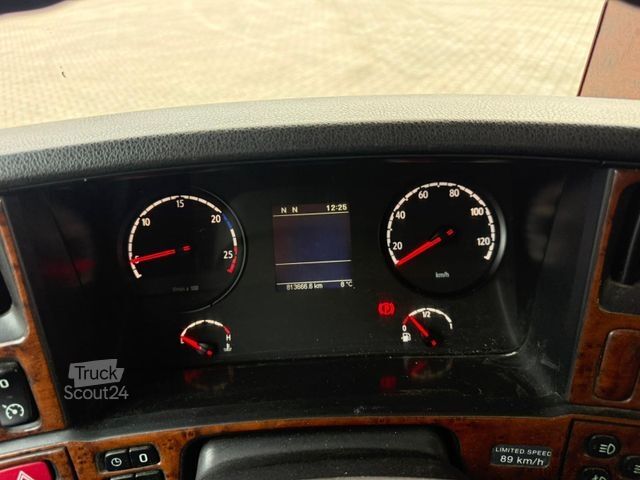 Trattore stradale standard SCANIA R620 6x4 Highline V8 Power