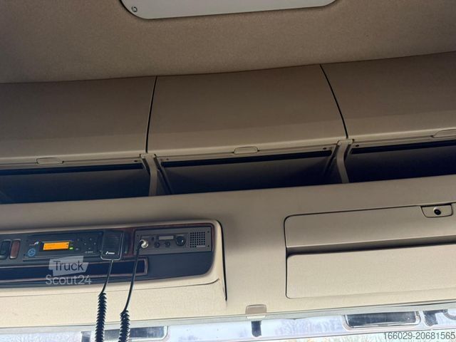 Trattore stradale standard SCANIA R620 6x4 Highline V8 Power