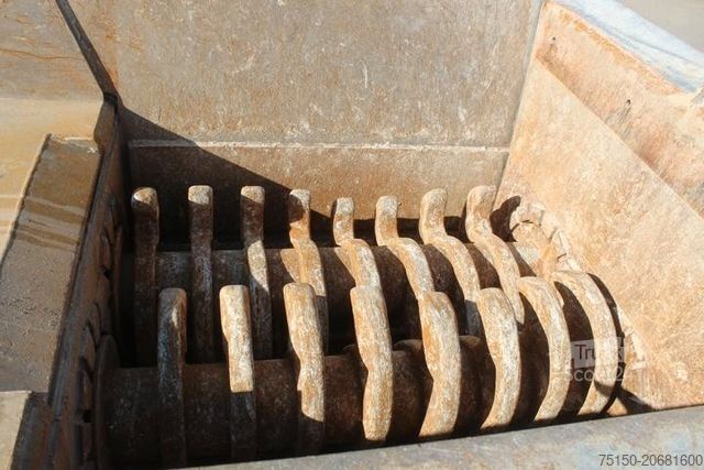 Iní Keestrack KEESTRACK P3 Shredder Brechanlage Nr.: 103