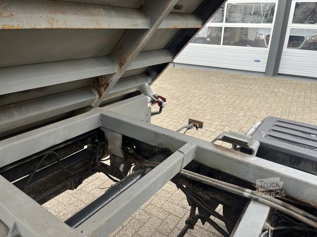شاحنة مسطحة مع رافعة Iveco Daily 65C15 Laadkraan Drie Zijden kipper 4050kg...