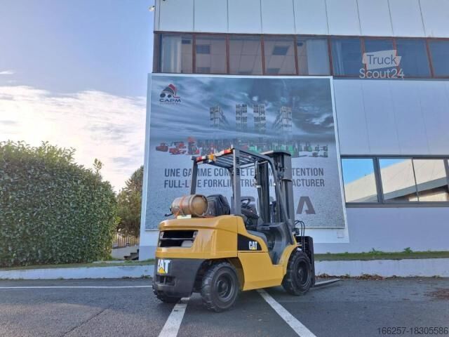 Front loader forklift Caterpillar GP30NTD