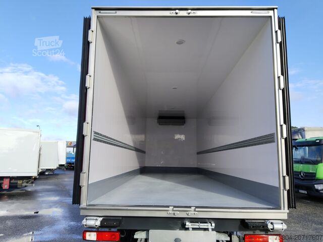 Camion refrigerato Renault D 26 WIDE