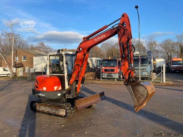 Mini ekskavators Kubota KX121-3
