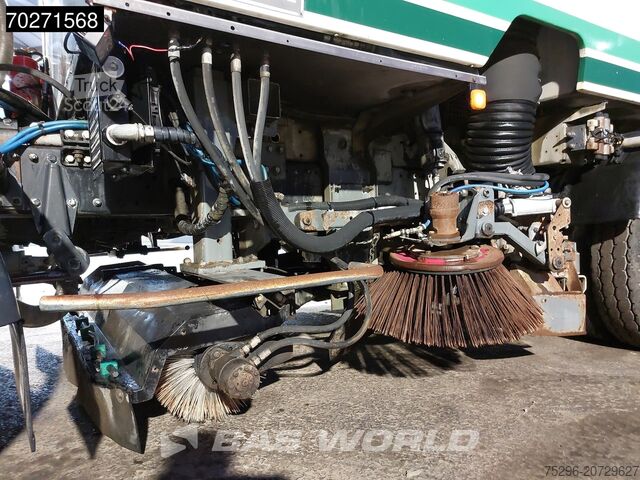 Sweeper MAN LE 15.250 4X2 Eurovoirie Sweeper Manual Steelsu...