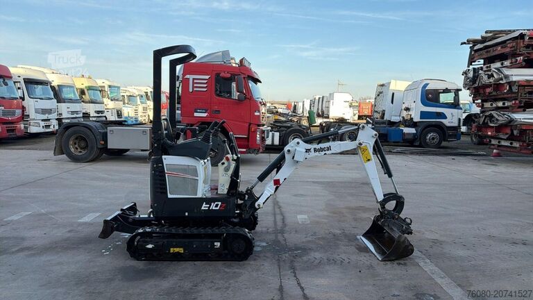 Minigraver Bobcat E10 Z (BE MACHINE / 438H / MIN WIDTH 0.73M / TO...