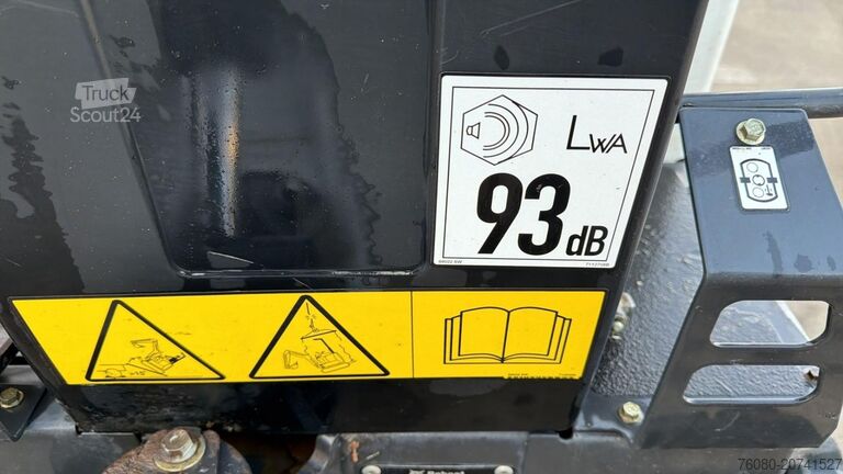 Minigraver Bobcat E10 Z (BE MACHINE / 438H / MIN WIDTH 0.73M / TO...