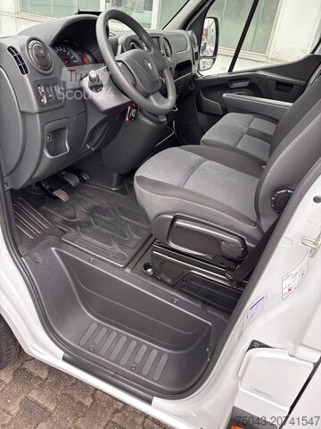 Transportér s plošinou a plachtou Renault Master 3,5T Plane*Allrad*Klima*1.Hand*