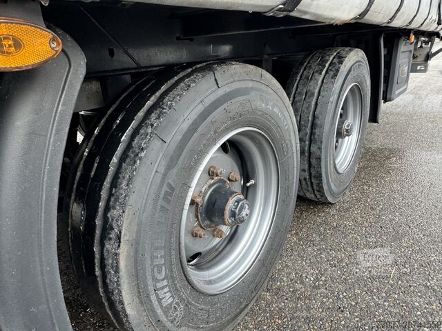 Camion porte-voitures avec remorque, double étage Mercedes-Benz Atego 1530 LL + Anhänger Doppelstock LBW