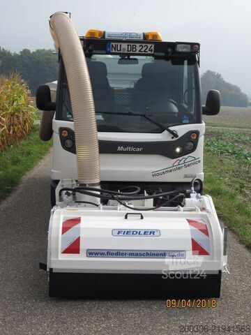 Wegwerker Hako und Holder Laubaufnahme Fiedler FLA 1301