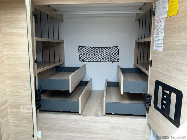 Camping-car semi-intégré CHALLENGER P 260 ETAPE ARCTIC PAKET / SOLARANLAGE / 4,1t