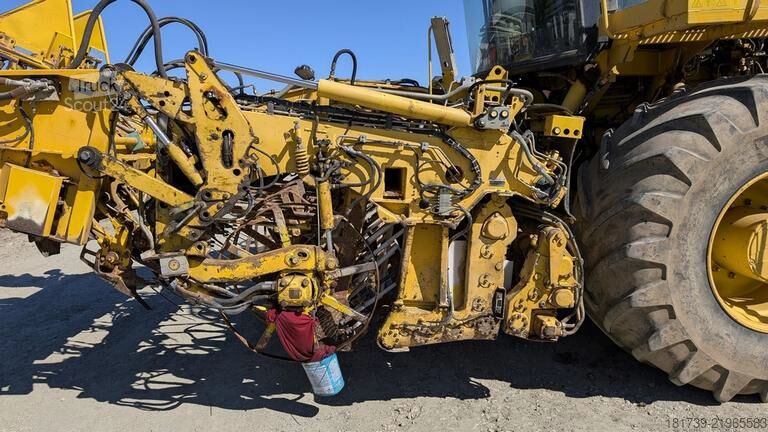 Sokerijuurikkaan puimuri Ropa TIGER V8-3 beet harvester / 6000 MTH