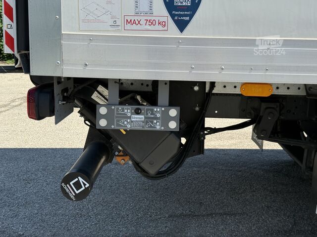 شاحنة بانل Iveco daily 35-160