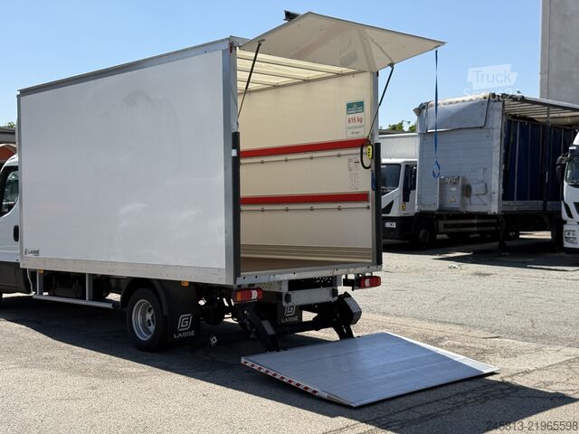 شاحنة بانل Iveco daily 35-160