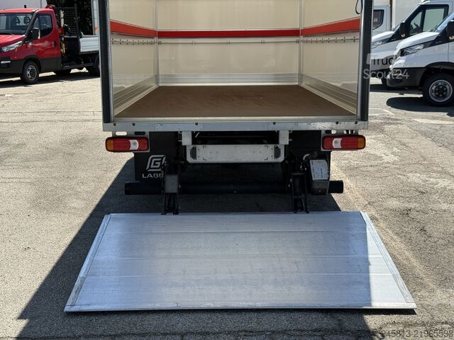 شاحنة بانل Iveco daily 35-160