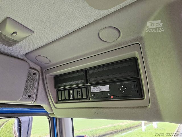 Kovček VOLVO FL 240.12