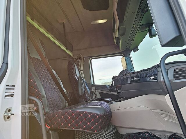 Standard-SZM DAF XG 480