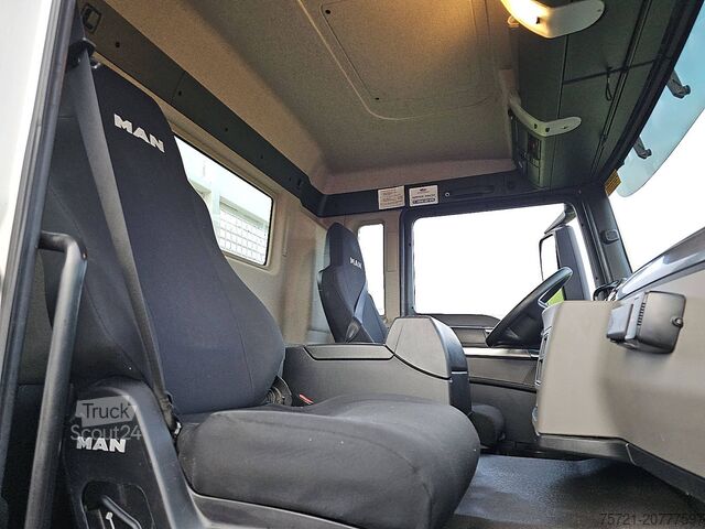 Plateau de chargement M.A.N. 35.420 TGS HIAB 228ES-5,8x2*6