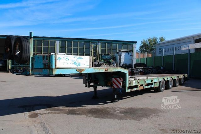 Alacsony rakfelületű félpótkocsi BROSHUIS Semi Tieflader 4 Achs SAF TELESKOP Nr.: 207