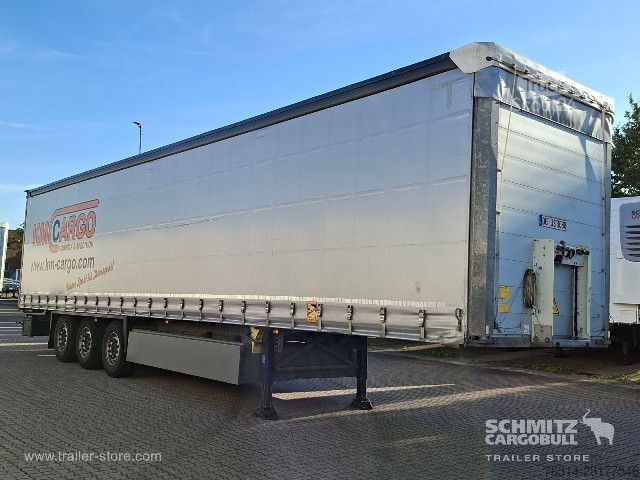 Відкритий напівпричіп з тентом Schmitz Cargobull Curtainsider Standard Getränke