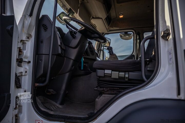 Tanks à lait RENAULT KERAX 380+MAGYAR INOX 11000L/3COMP./MELK/LAIT/M...