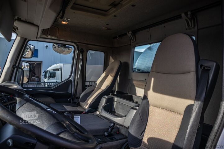 Tanks à lait RENAULT KERAX 380+MAGYAR INOX 11000L/3COMP./MELK/LAIT/M...