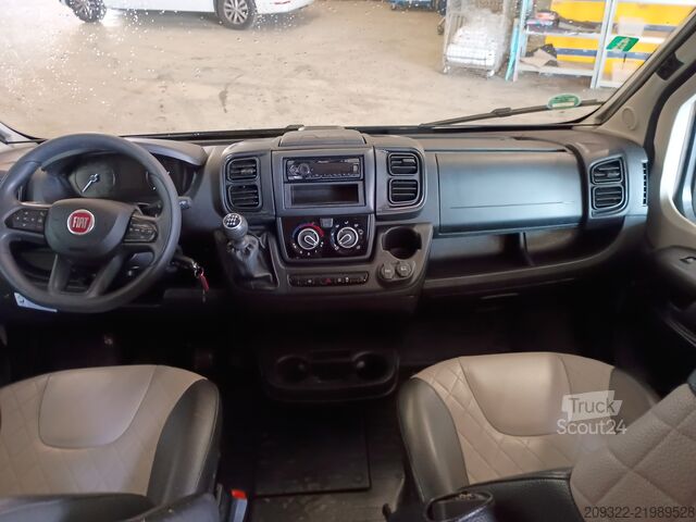 Wohnwagen/Wohnmobil Fiat Ducato Weinsberg Carabus 600 K|2023 EURO 6 | Venditore professionale