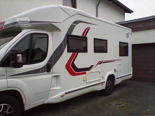 Autorulotă semi-integrată Chellinger Genesis 275