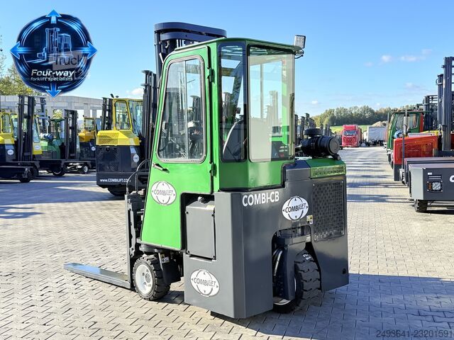 Carrello elevatore a 4 direzioni Combilift C2500CB DIESEL TRIPLEX 6000 POSITIONER
