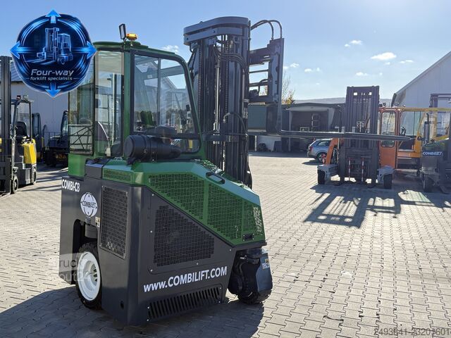 Carrello elevatore a 4 direzioni Combilift C2500CB DIESEL TRIPLEX 6000 POSITIONER