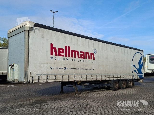 مقطورة نصفية مفتوحة مع قماش مشمع Schmitz Cargobull Curtainsider Mega Getränke