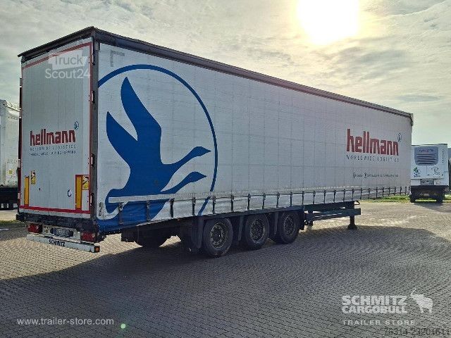 مقطورة نصفية مفتوحة مع قماش مشمع Schmitz Cargobull Curtainsider Mega Getränke