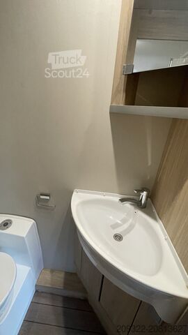 напівінтегрований кемпер Fiat Ducato Carasuite 650 MF 5 | 5 Posti Letto | Semintegrato