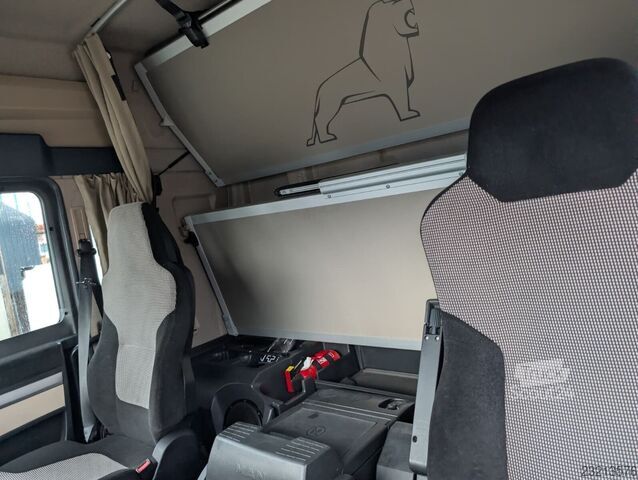 شاحنة صندوقية MAN TGX 18.420 (36) MAN TGX 18.420 (36)