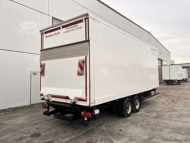 Box trailer Möslein TK0105D-L Weiß Tandemkoffer Ladebordwand + Durchladbar