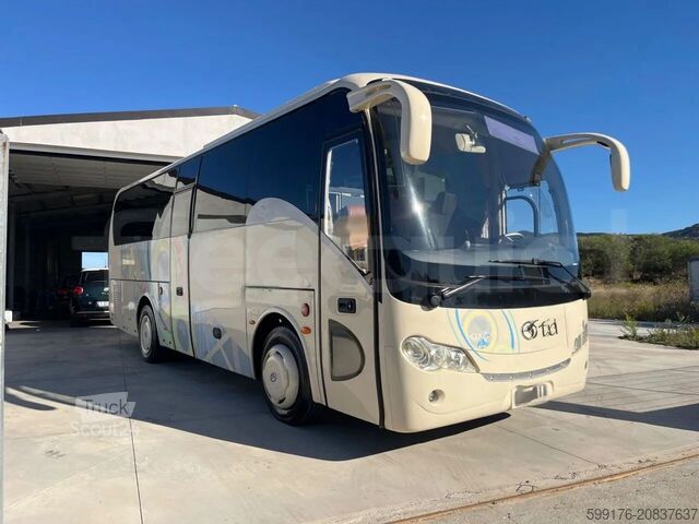 Touring car King Long XMQ6900