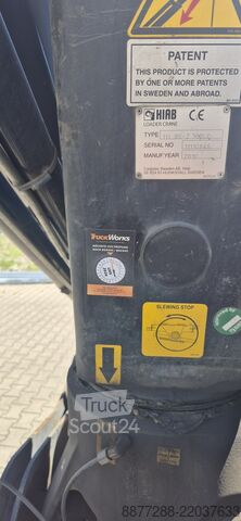 Lastbilmonteret kran Mercedes-Benz Atego1524