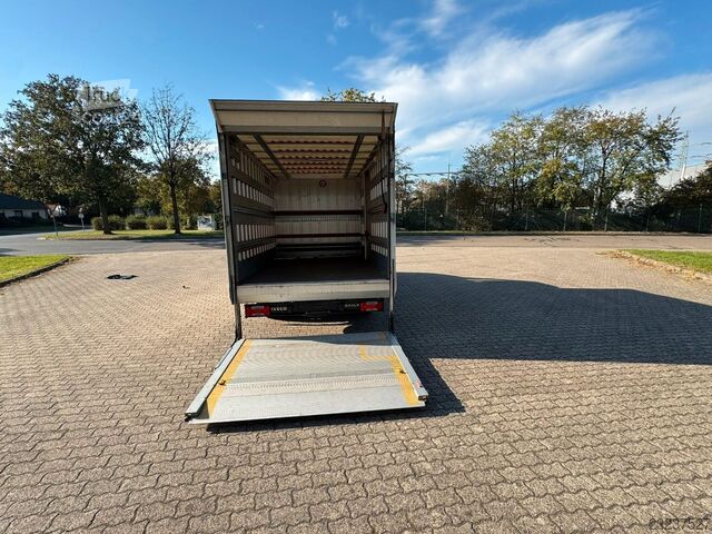 Laatikkoauto IVECO Daily 35S13 Koffer mit Ladebordwand*Klima*
